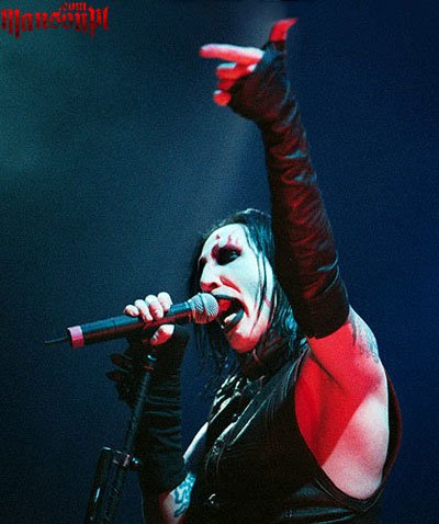 October 28, 2000 performance at Eagles Ballroom in Milwaukee, Wisconsin, USA.