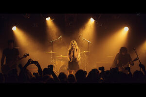 The Pretty Reckless performing in Paris, France (Credit: Loomax)