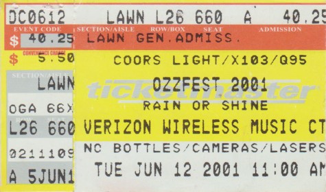 June 12, 2001 performance at Verizon Wireless Music Center in Noblesville, Indiana, USA.